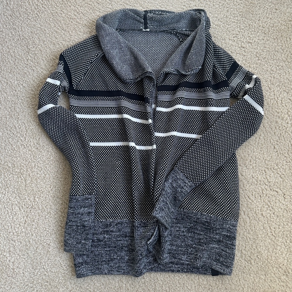 Iviva wrap vintage excellent used condition (teen size 14)